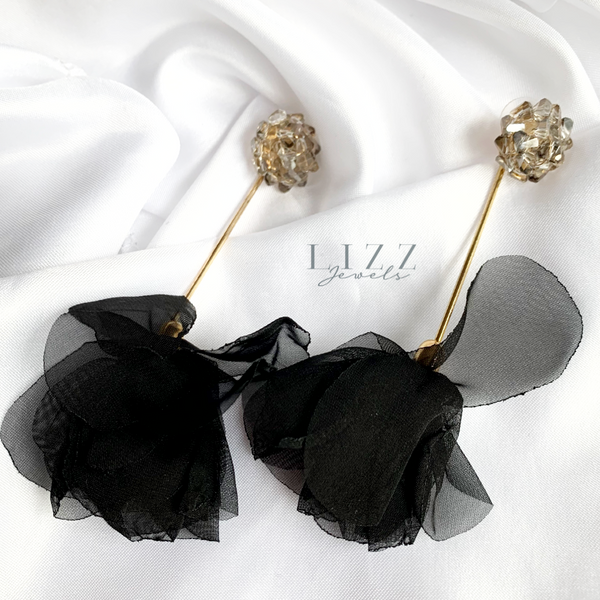 Silk Flowerbomb Black