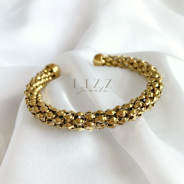 Elara Gold Bracelet